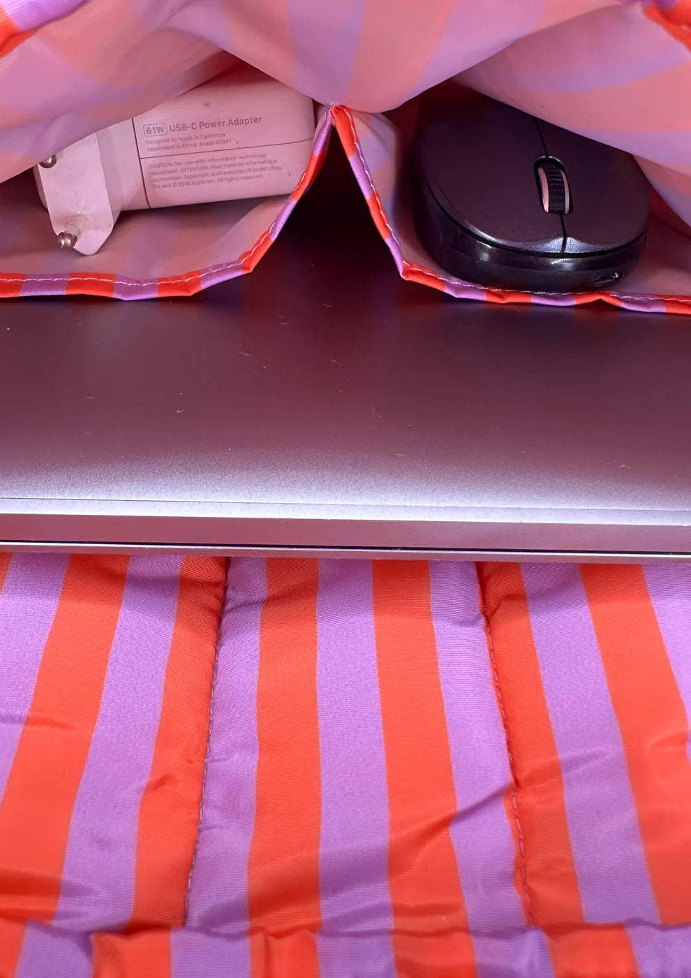 Funda portátil rayas